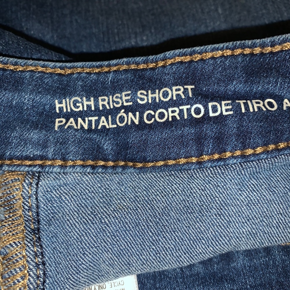 High Rise Denim Shorts - Picture 3 of 4